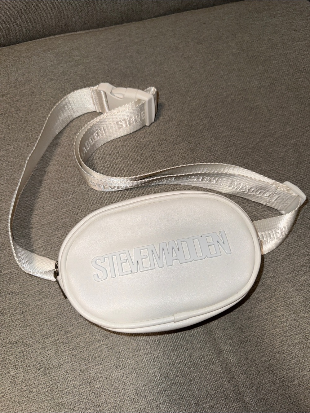 Steve Madden Oval Bag